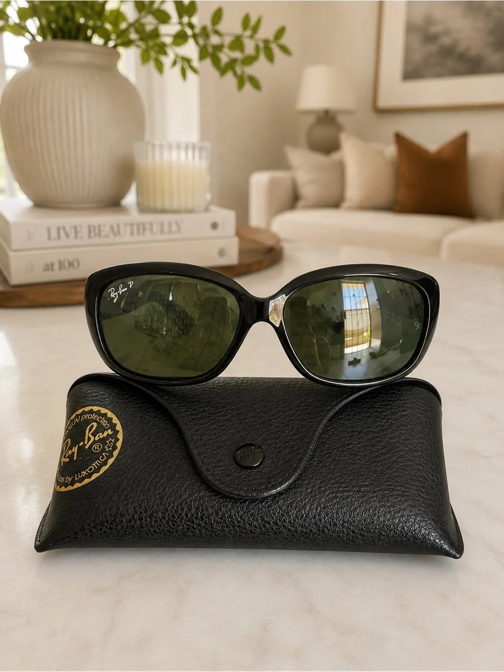 Ray-Ban sleek ray